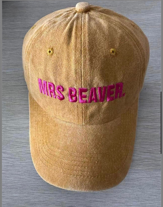Mrs Beaver Cap Golden Hour