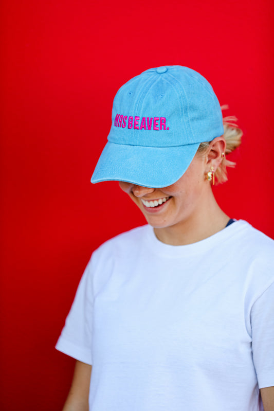 Mrs Beaver Cap Aqua Edit
